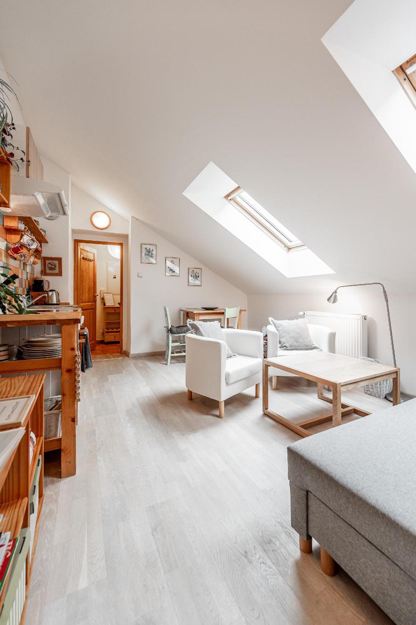 2 Room Flat Hlavna Kosice With Parking エクステリア 写真