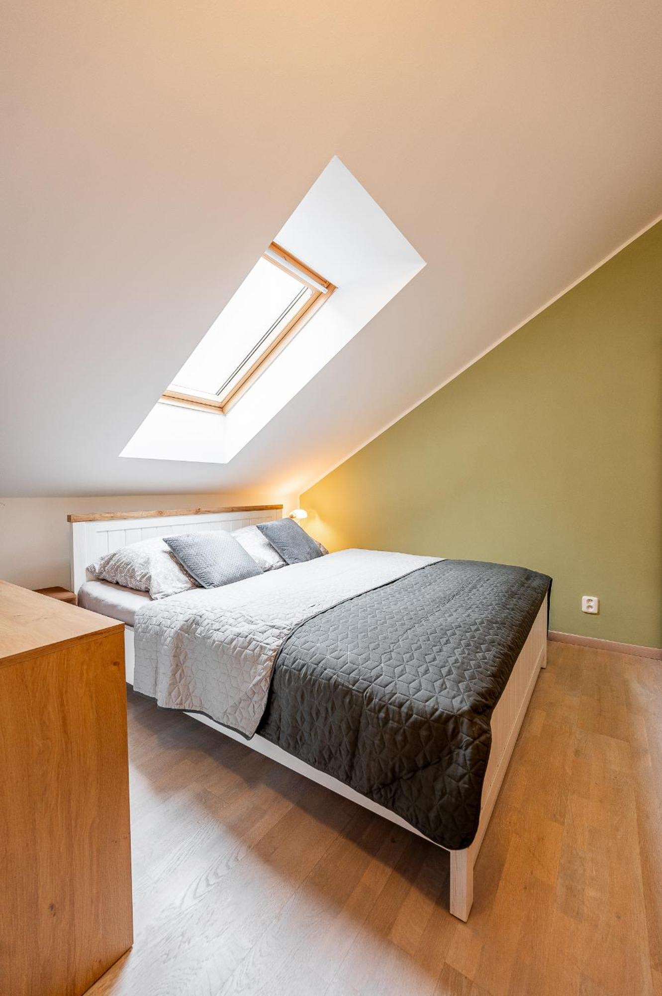2 Room Flat Hlavna Kosice With Parking エクステリア 写真