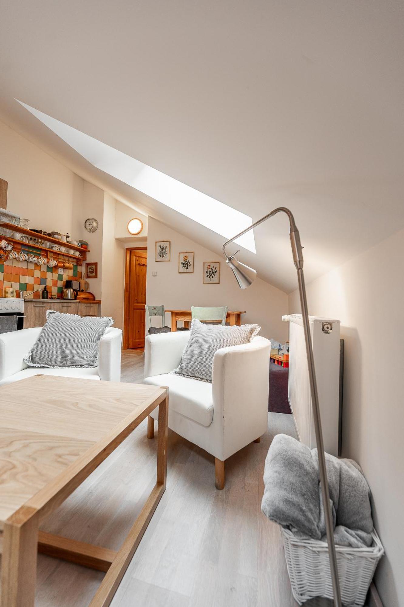 2 Room Flat Hlavna Kosice With Parking エクステリア 写真